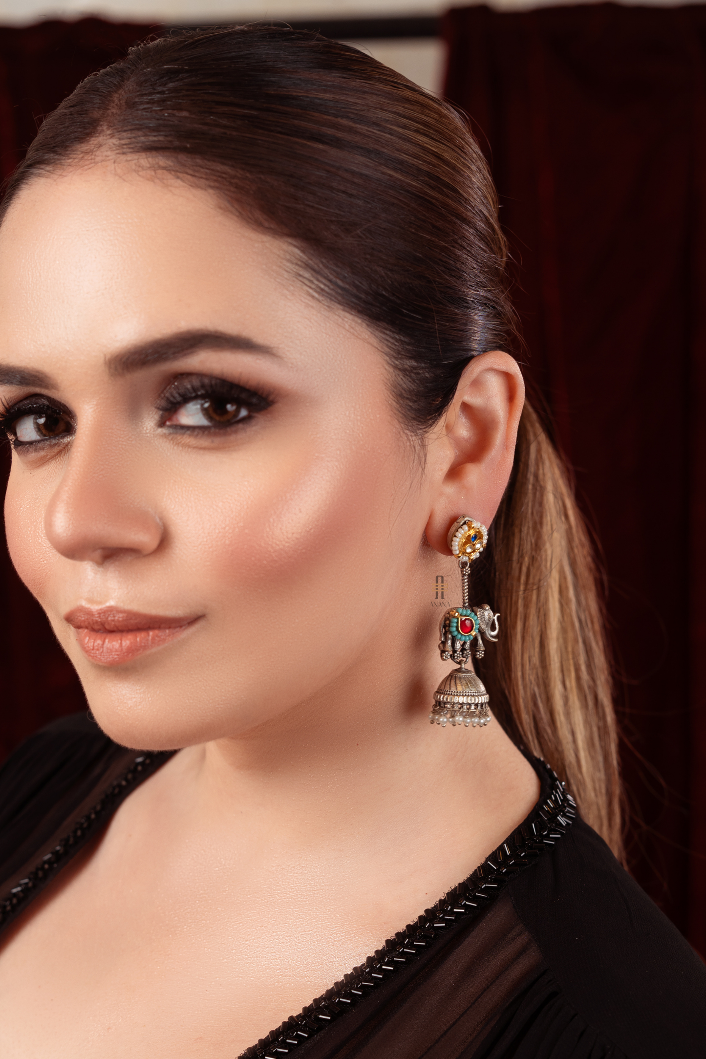 Maya Dangler/Jhumka Earrings