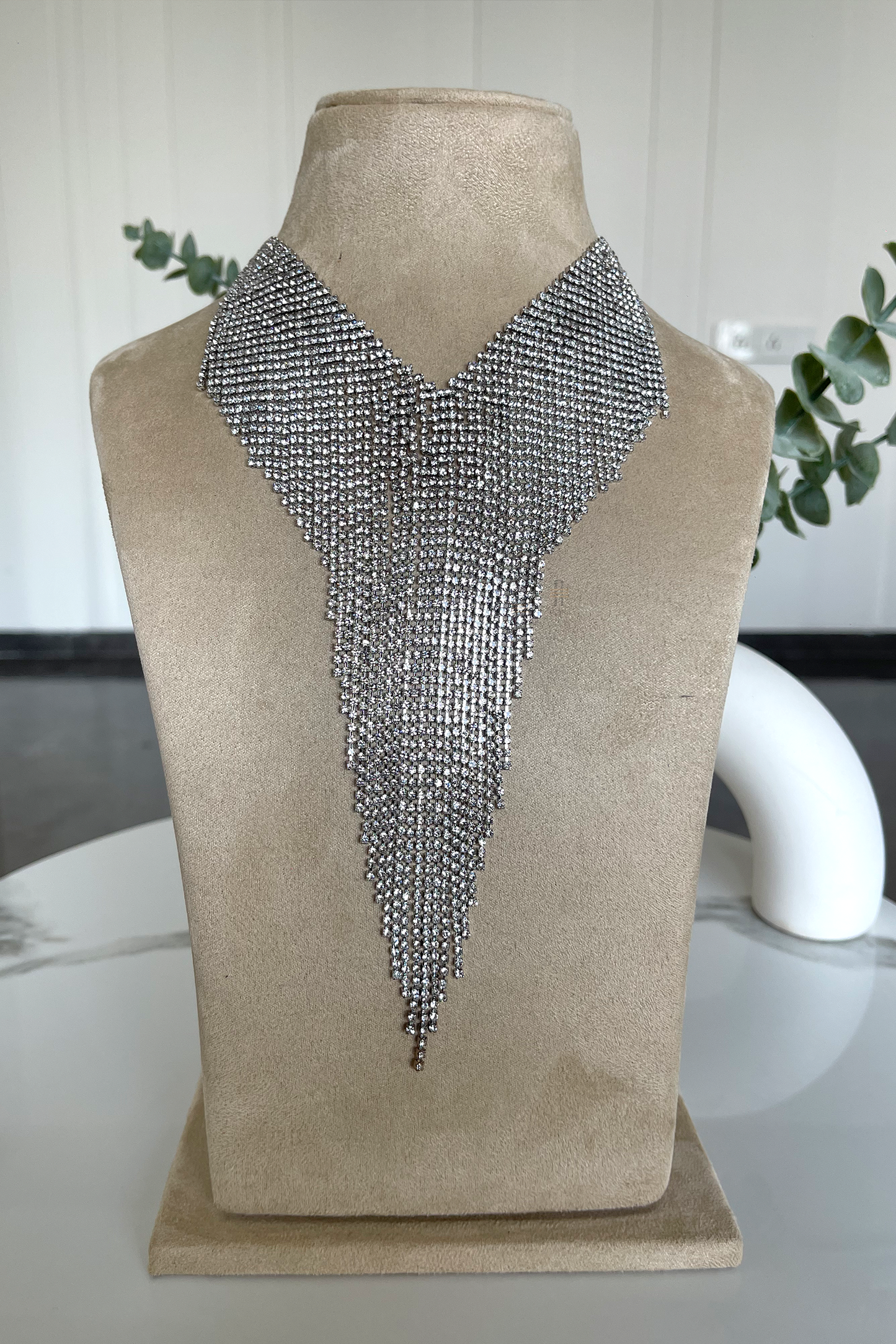 Angelia neckpiece - Anana