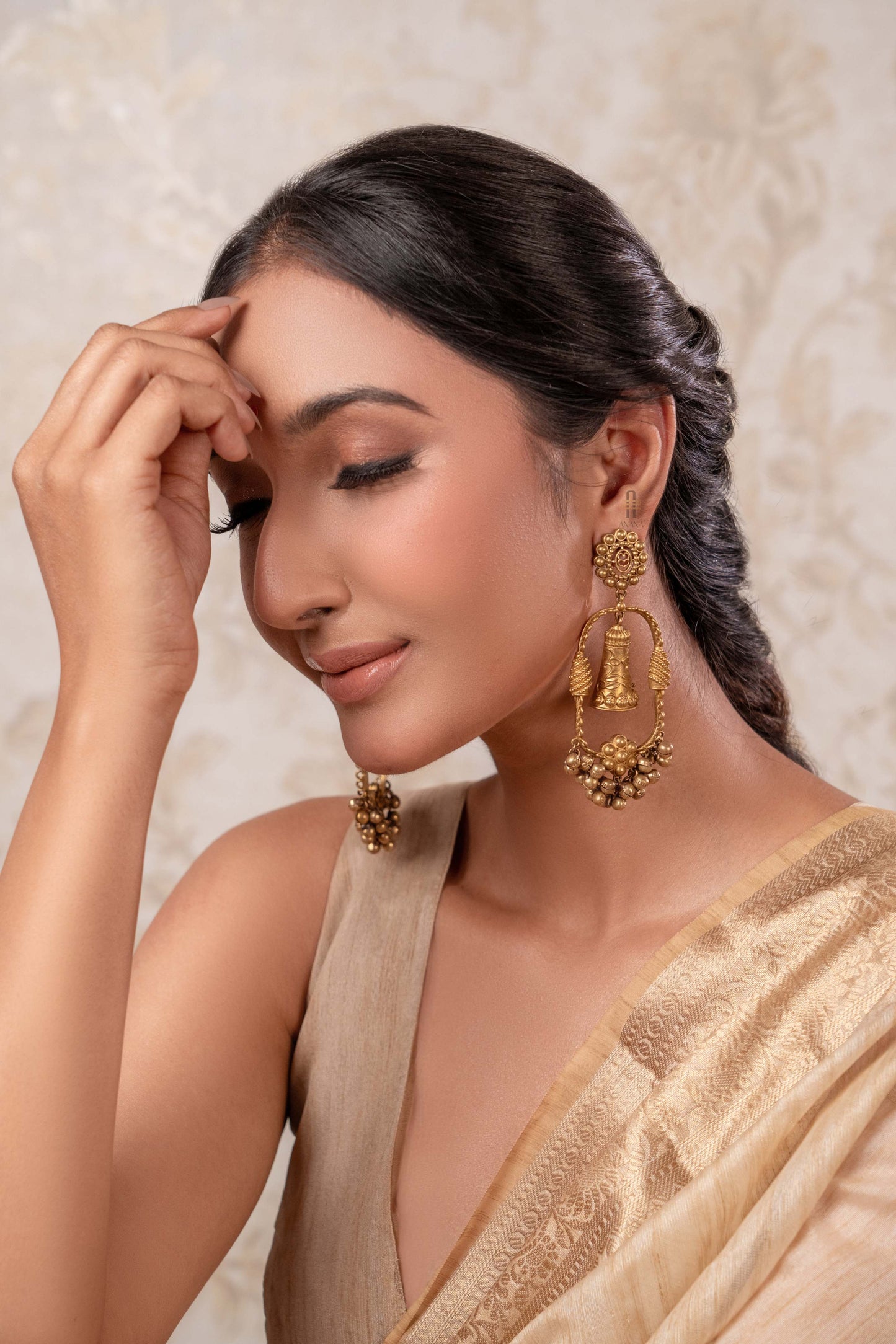 Kriti Earrings