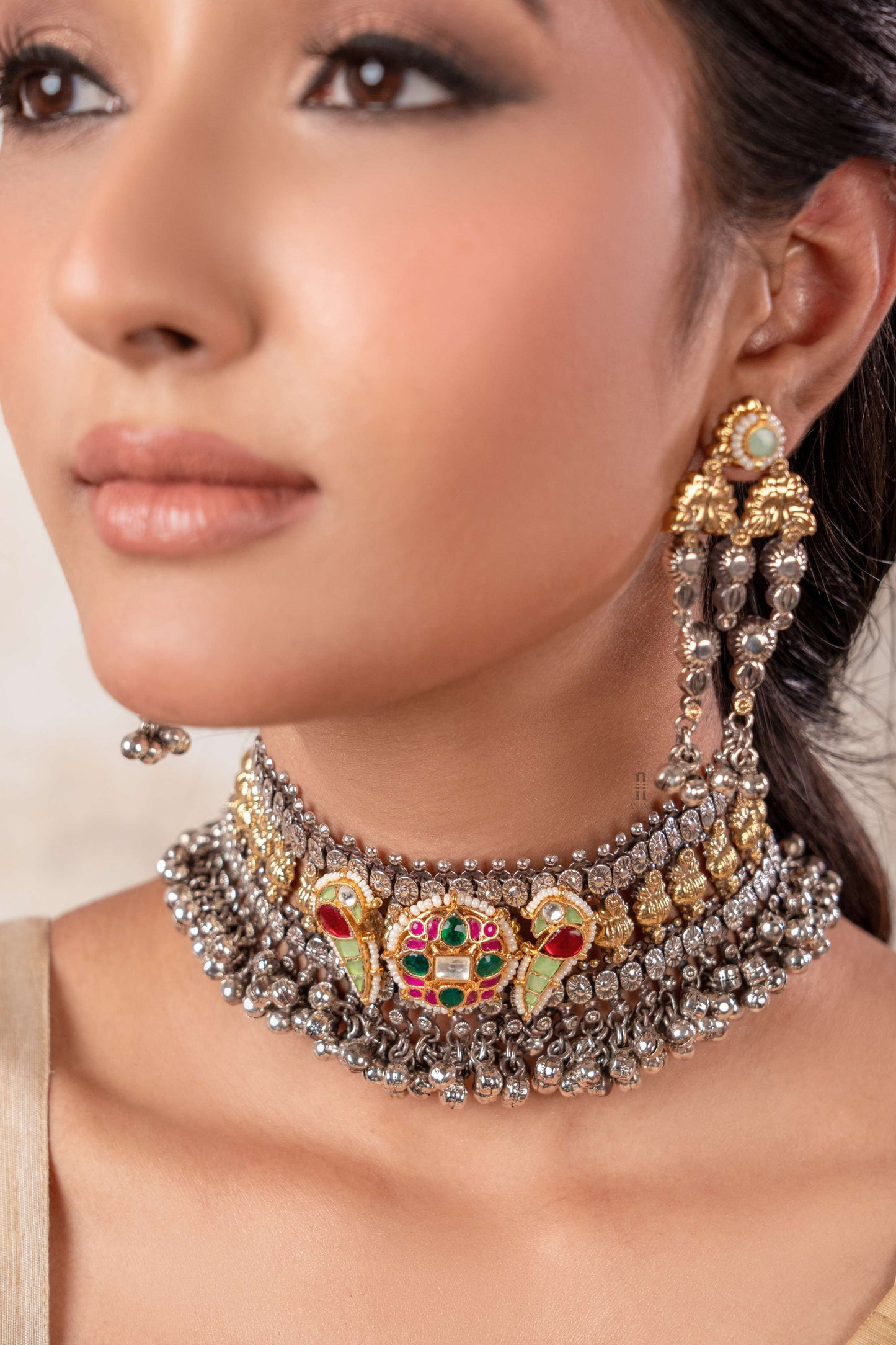 Aarna Choker Set