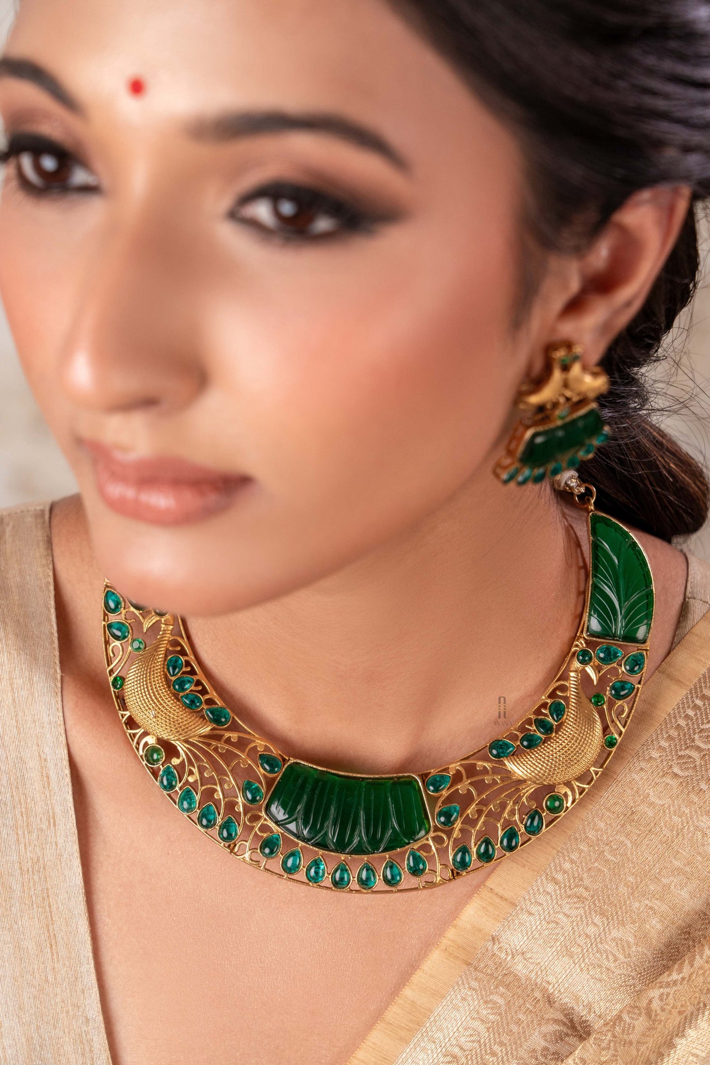 Soha Necklace Set