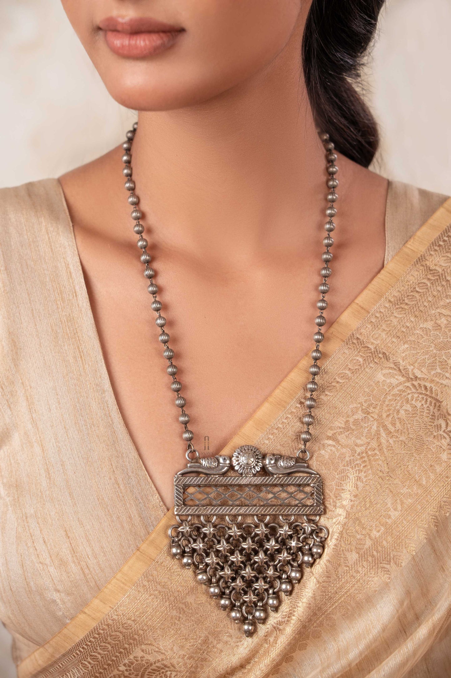 Saloni Necklace