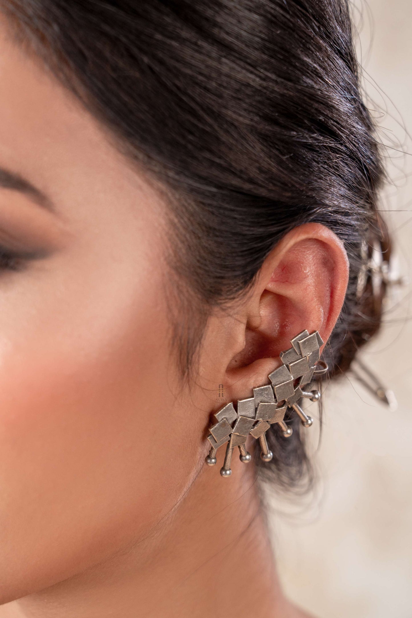 Nisha earcuff