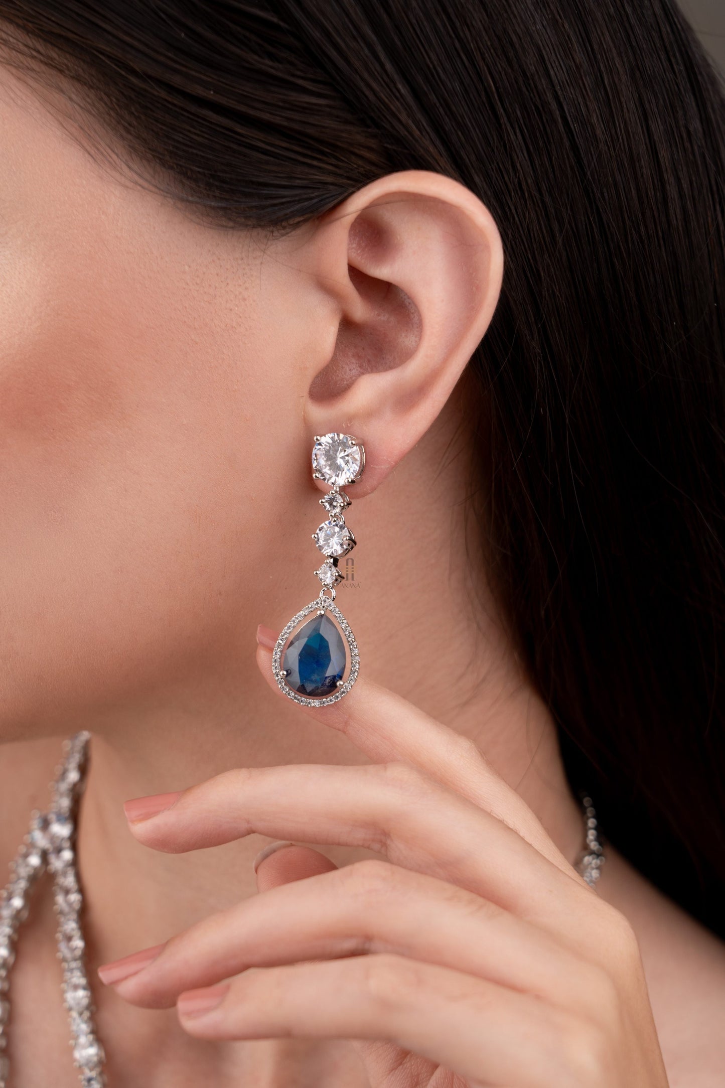 Vibha Classic Necklace Set