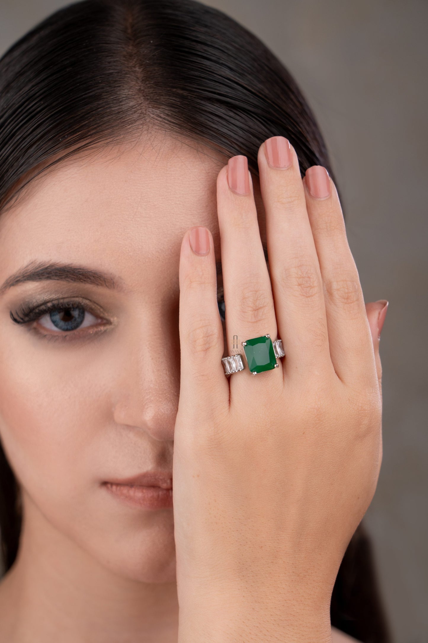 Crew Ring