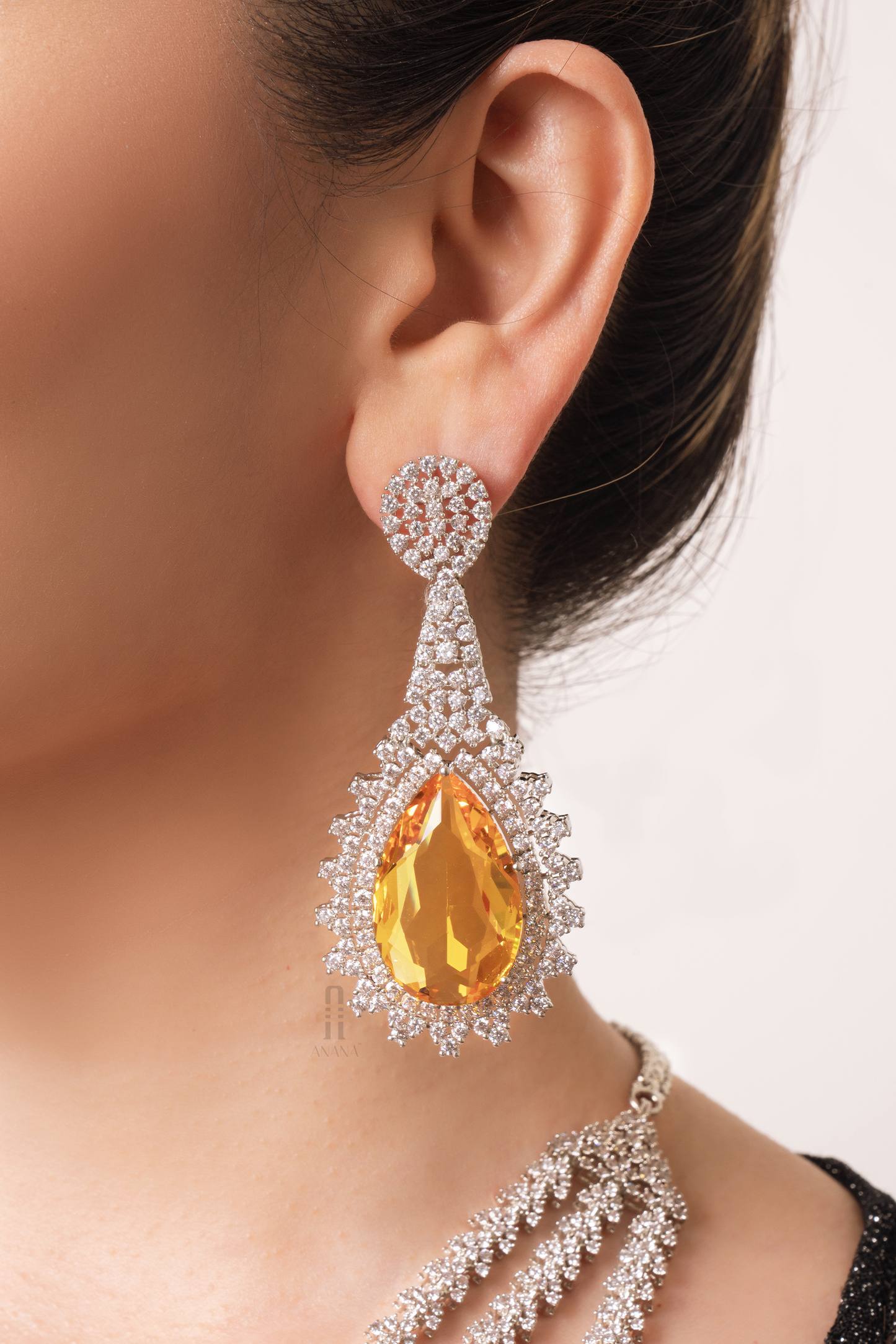 Elizabeth Diamond Set - Anana