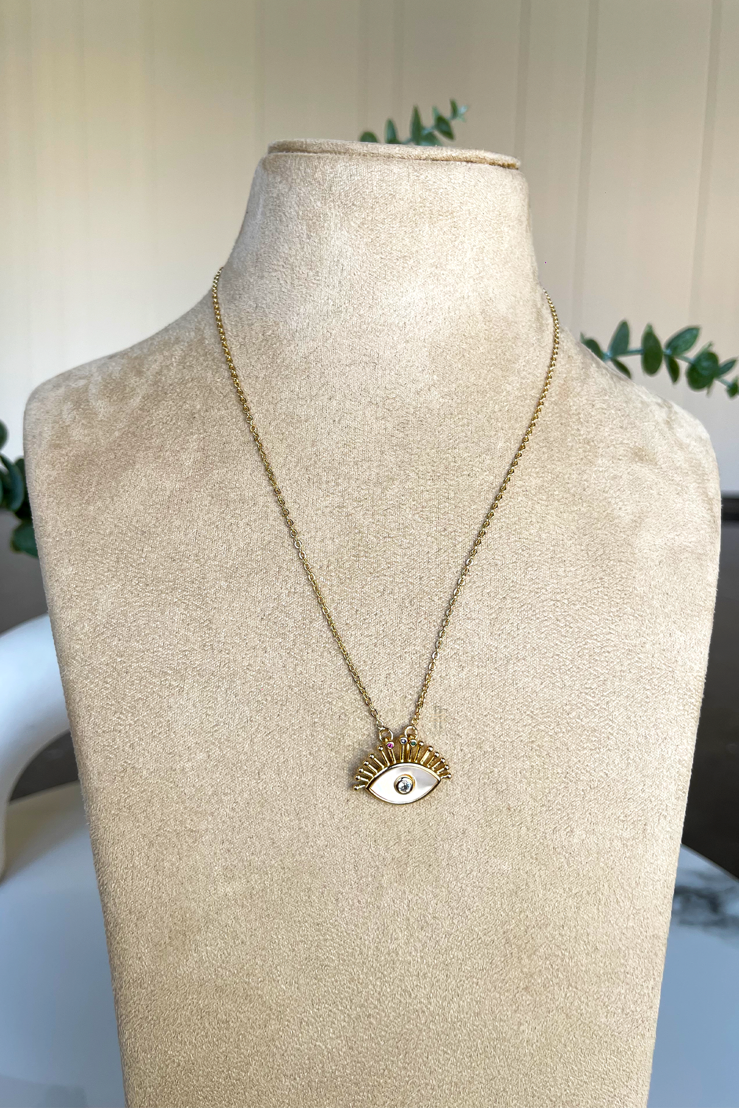 Esme Neckpiece - Anana