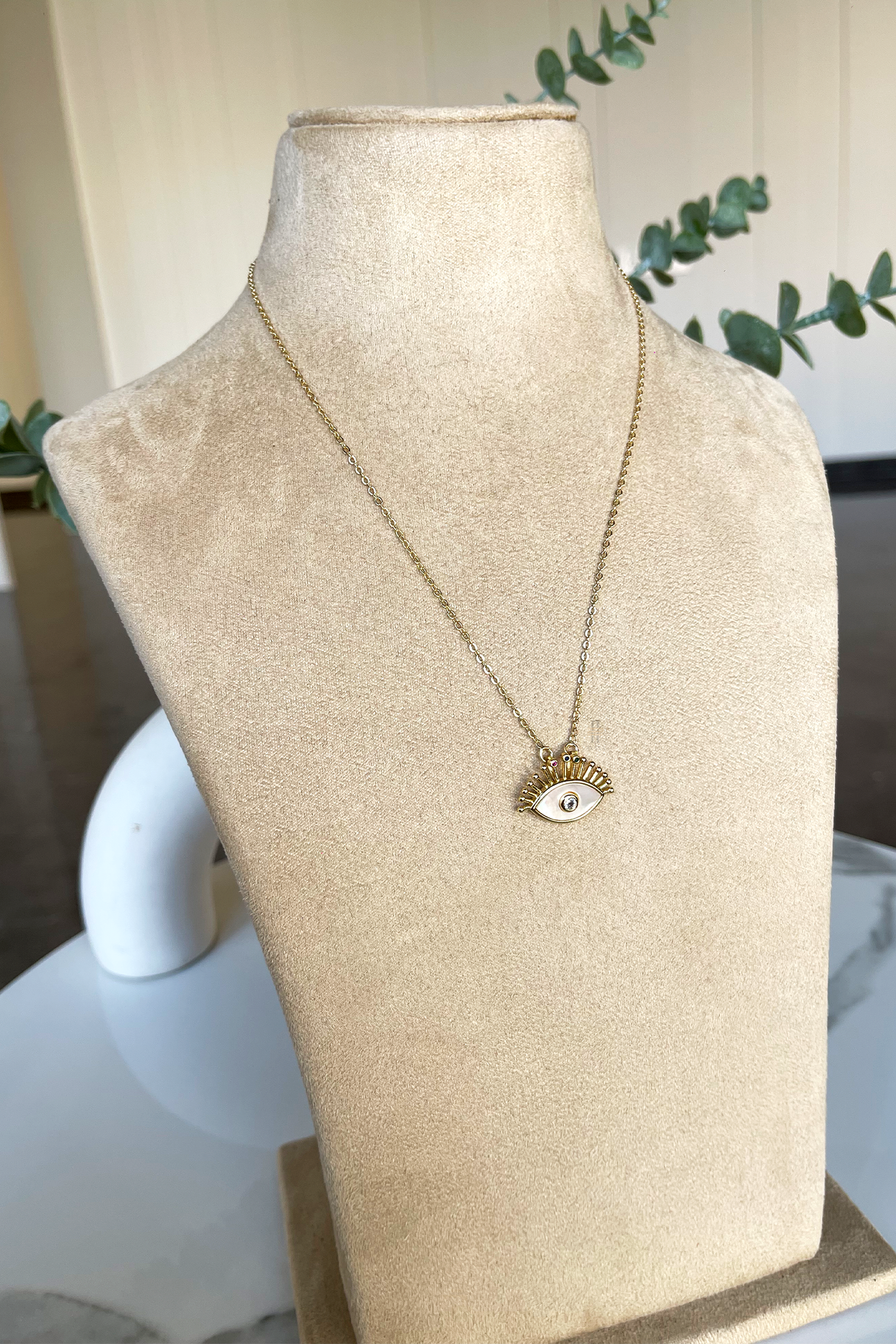 Esme Neckpiece - Anana