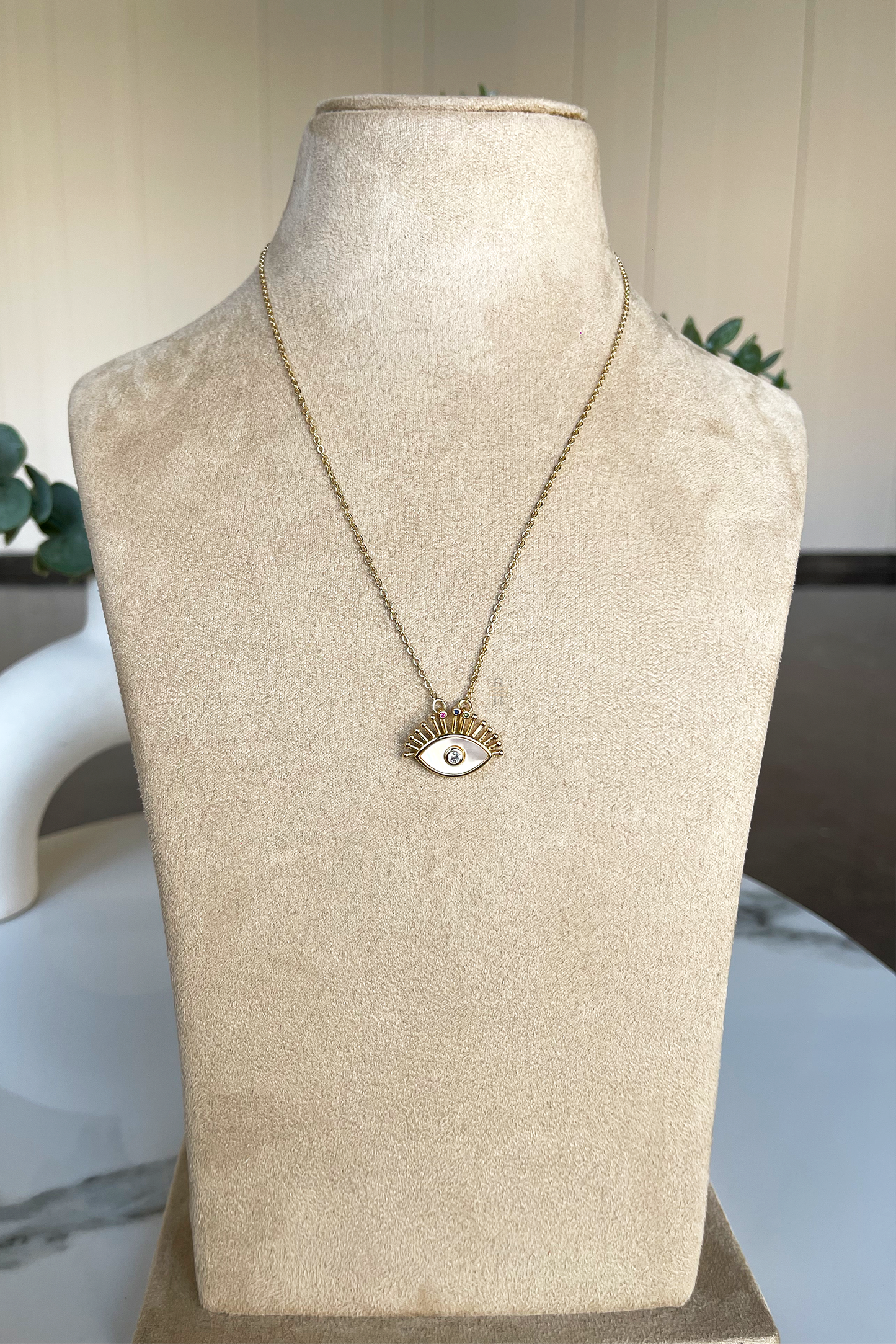 Esme Neckpiece - Anana