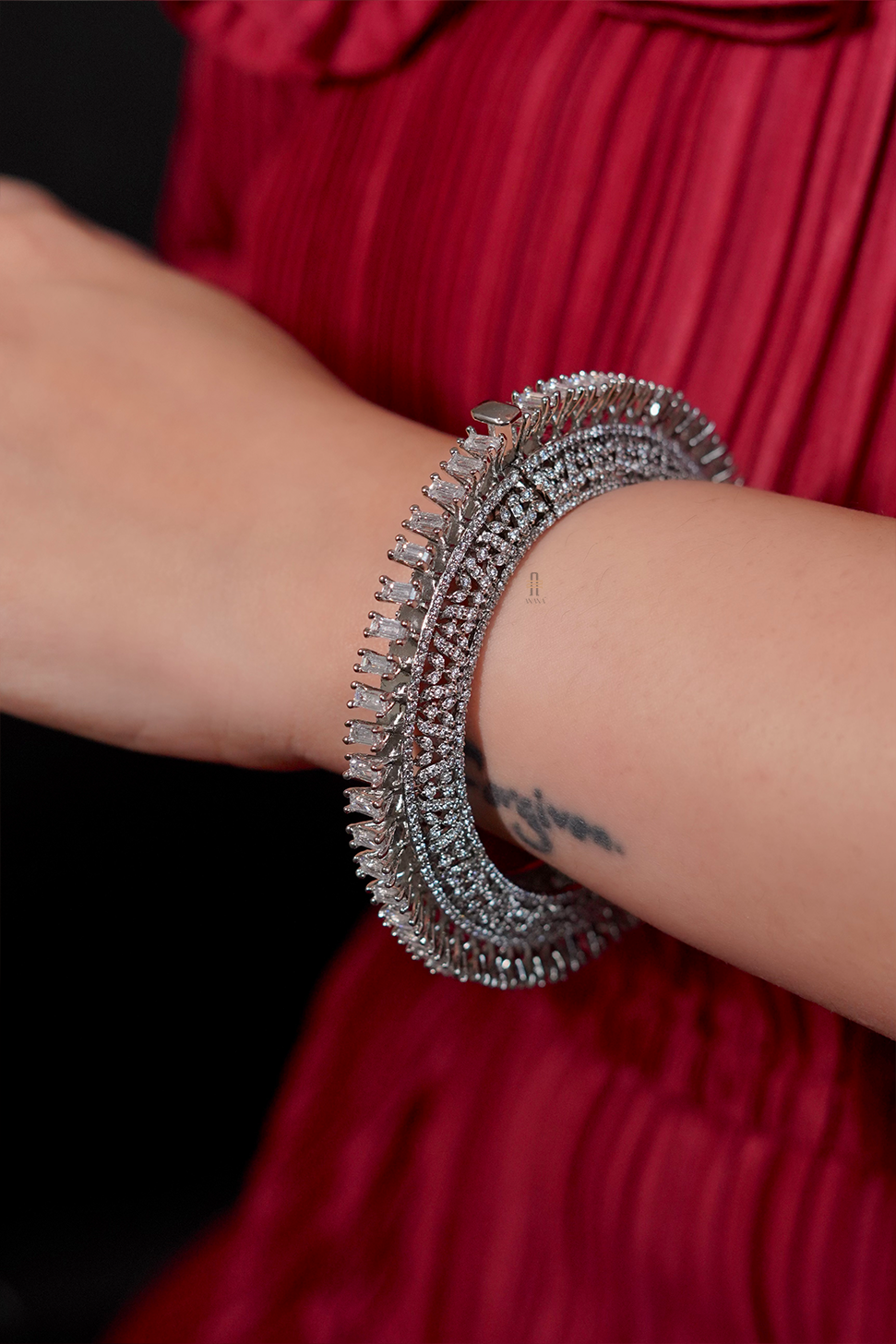 Kamla Openable Bangles - Anana