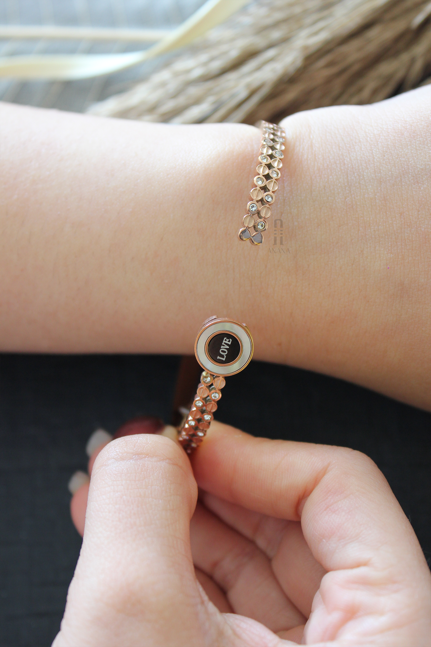 Mila Bracelet - Anana