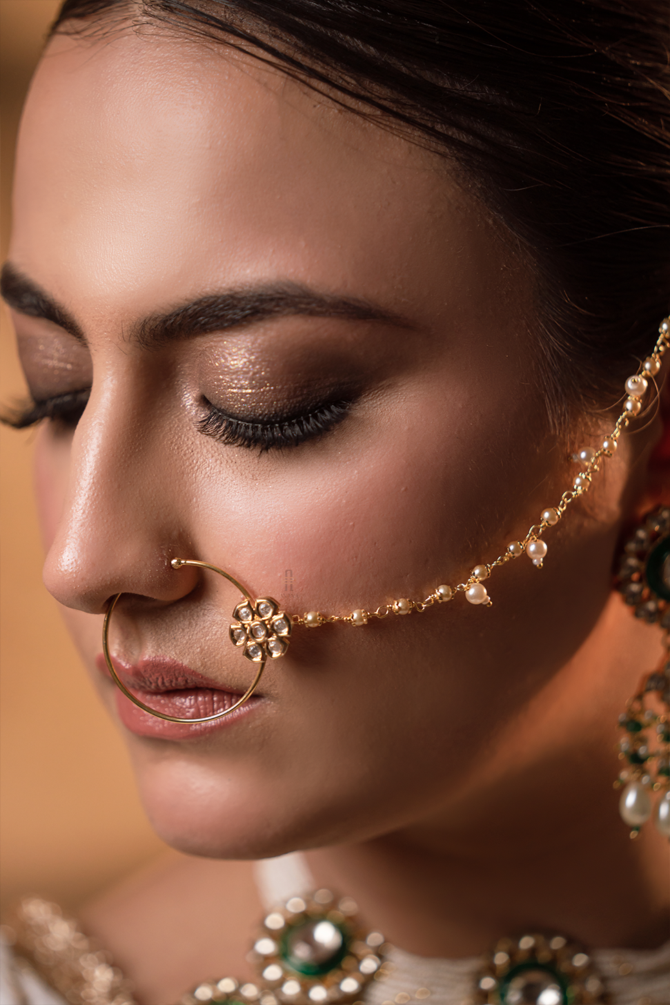 Neelam Nose Pin - Anana