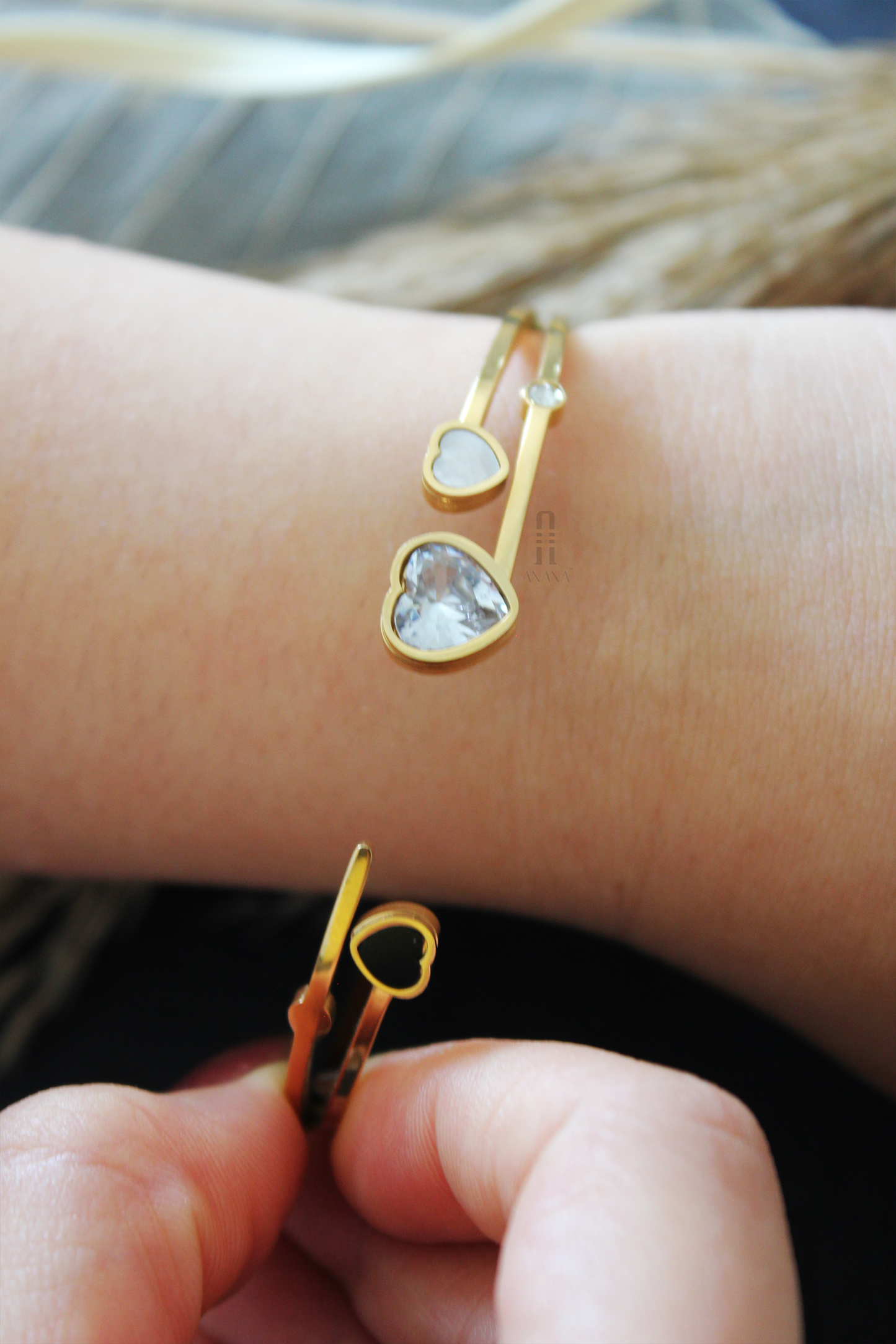 Rose Bracelet - Anana