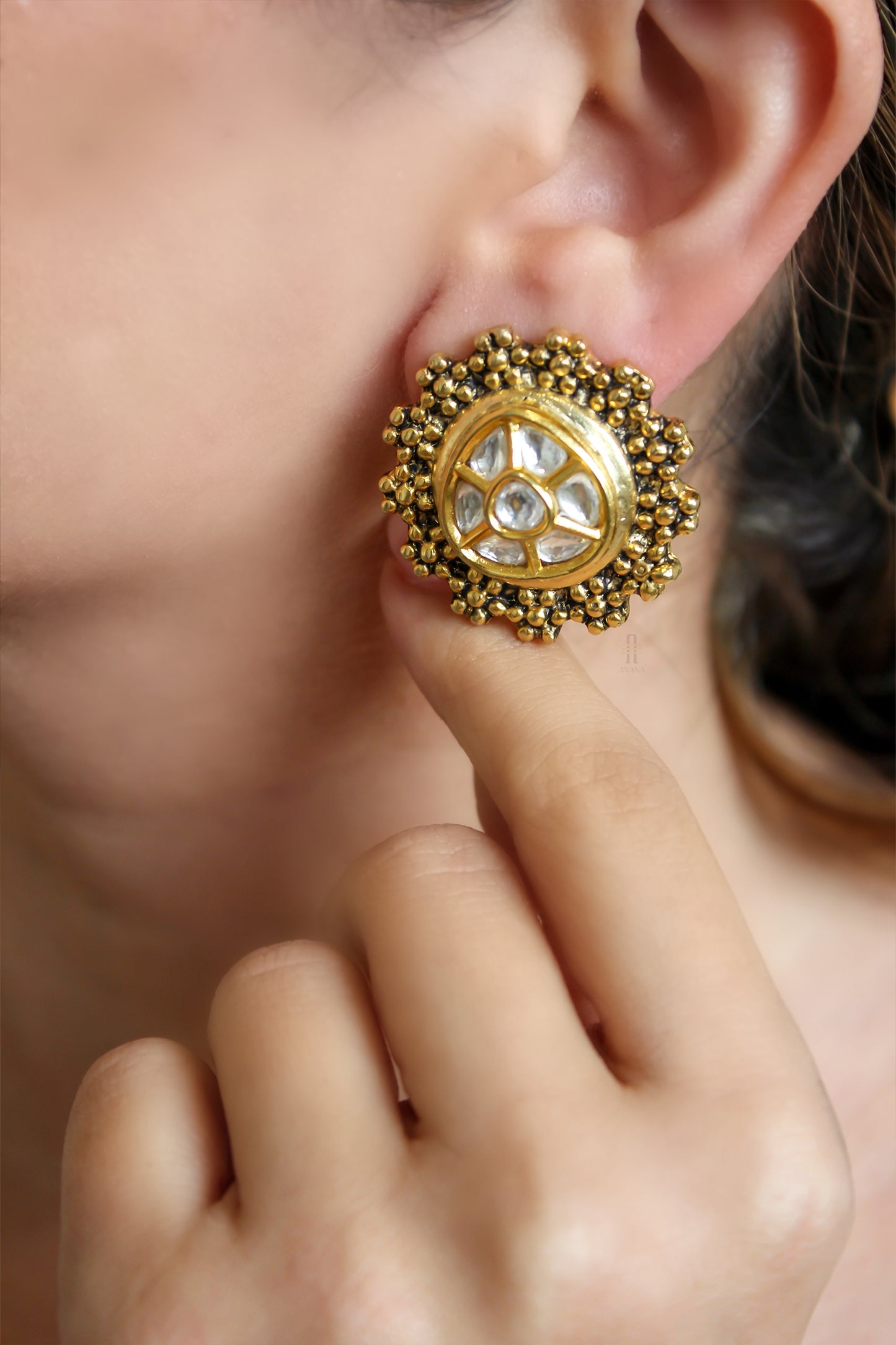 Shivali Earrings - Anana