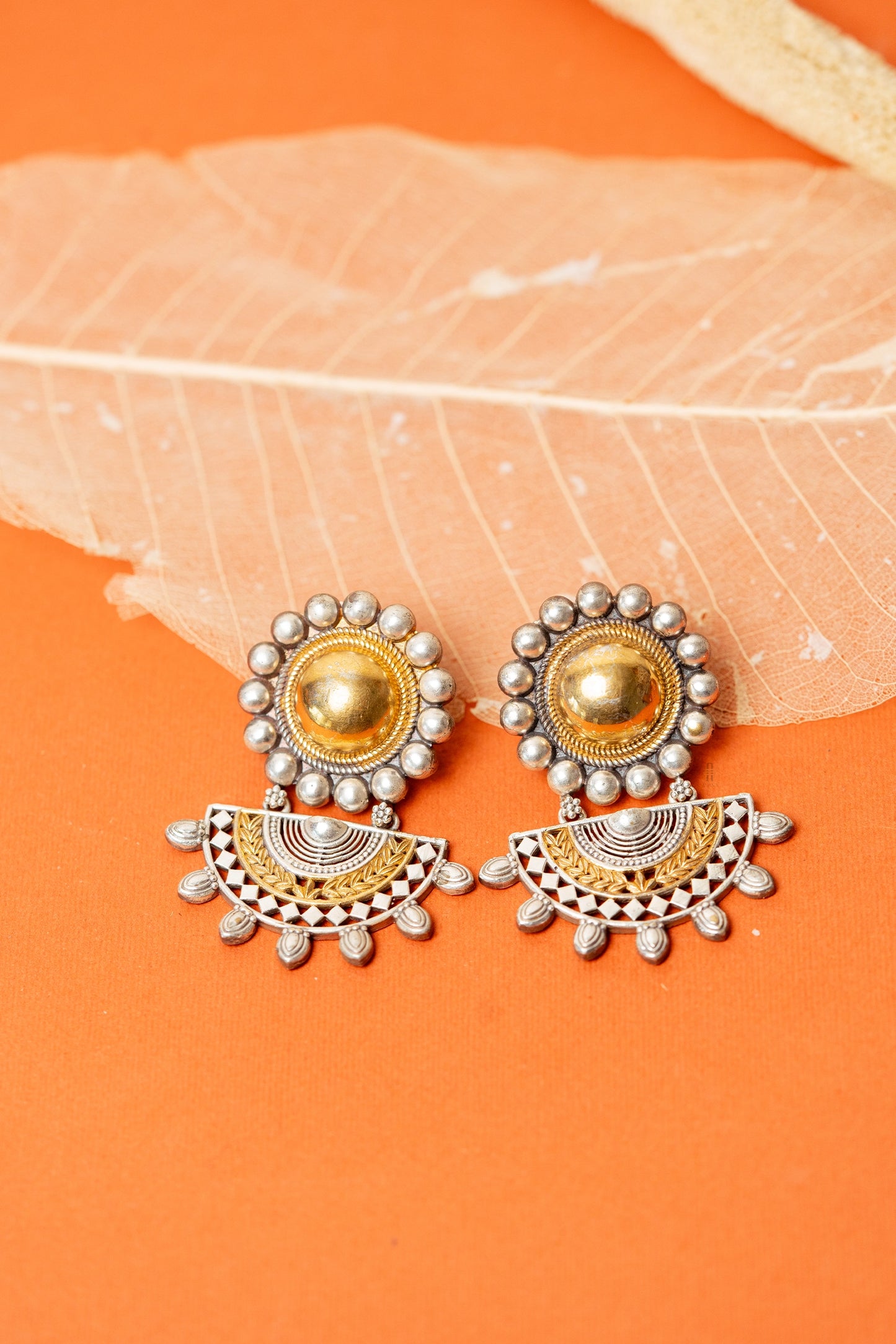 Tanvi Earrings - Anana