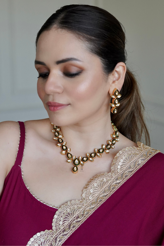 Amruta Necklace Set - Anana