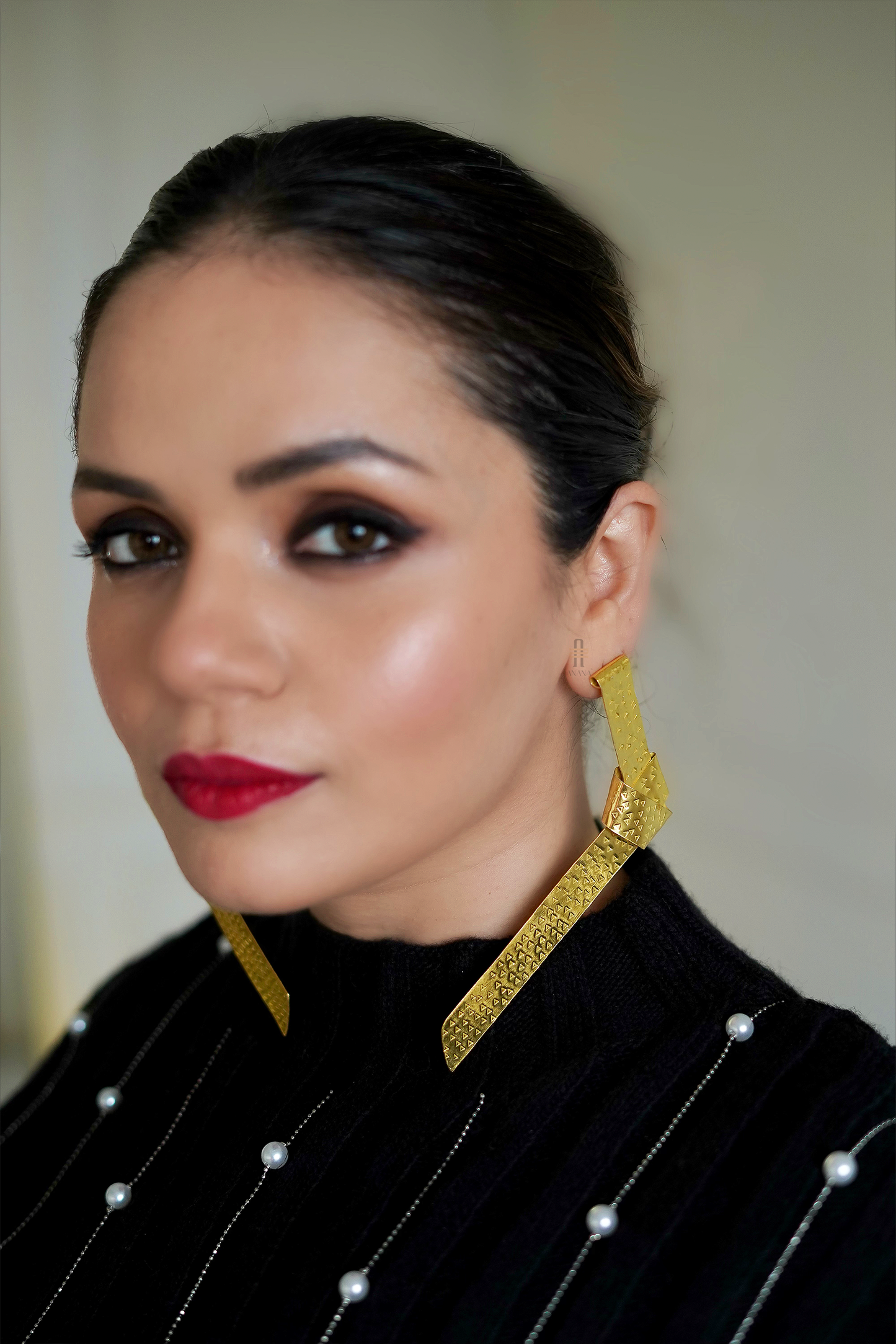 Anana Knot Earrings - Anana