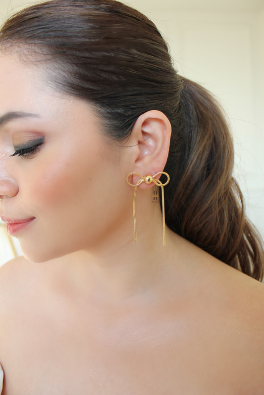 Asai bow earrings
