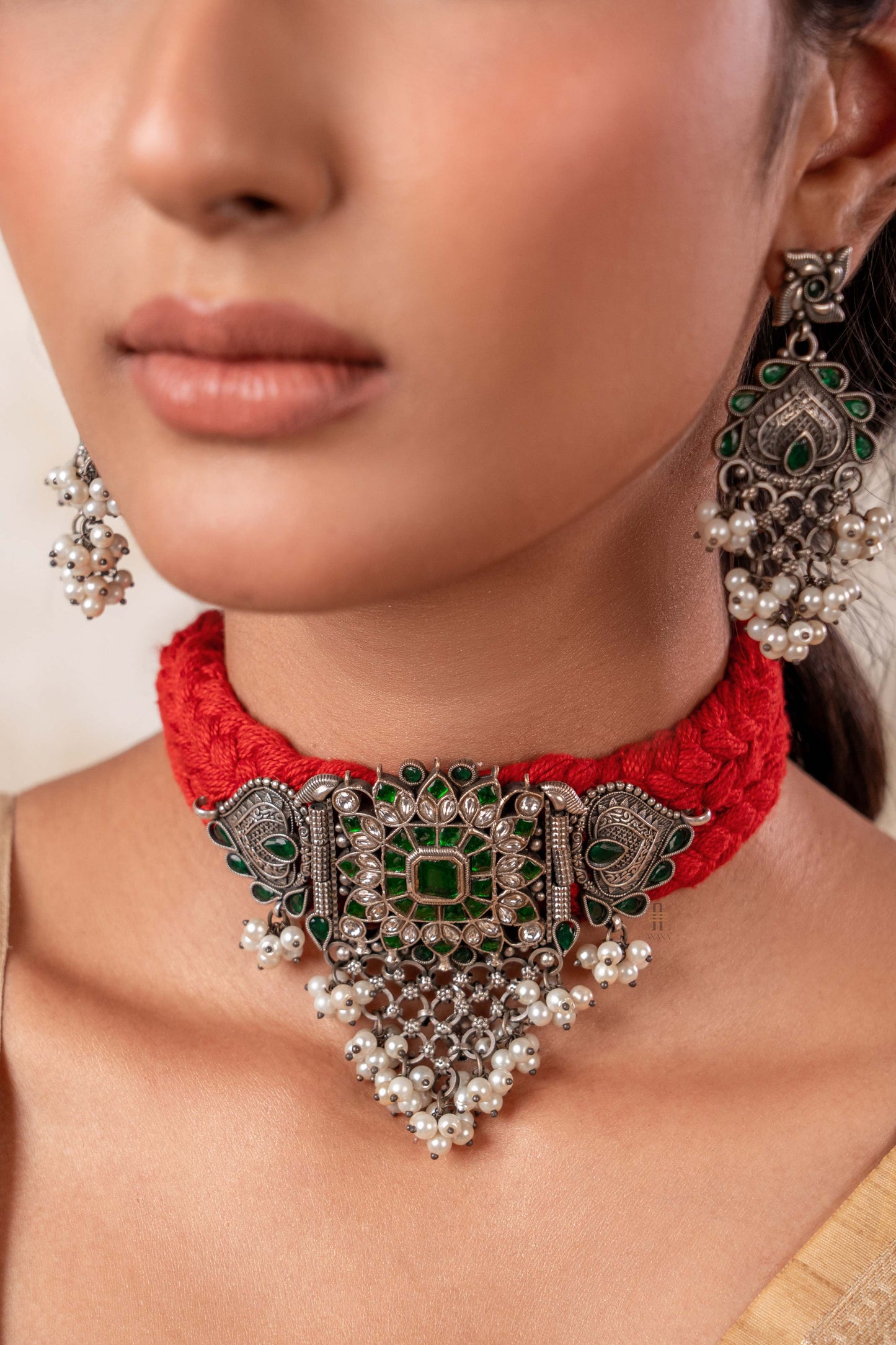 Mudita Choker Set