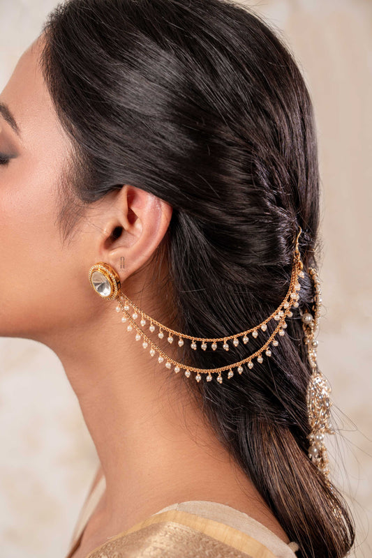 Meghna Kaan  ched/ chain