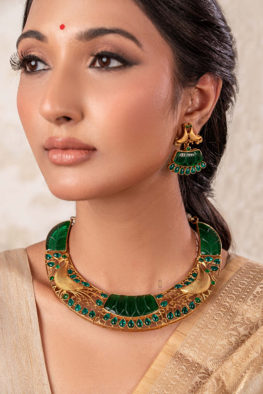 Soha Necklace Set