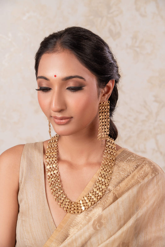 Tamanna Necklace Set