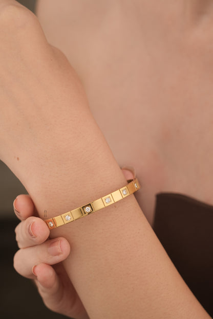 Vari	Bracelet