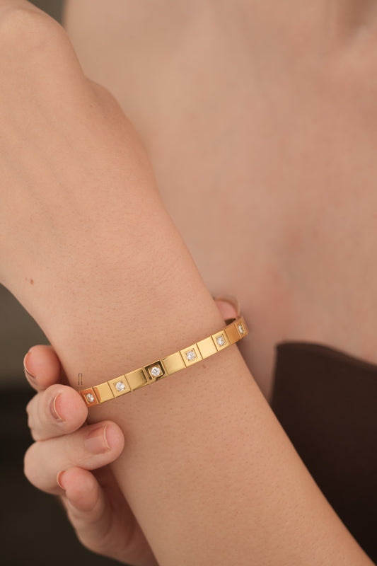 Vari	Bracelet