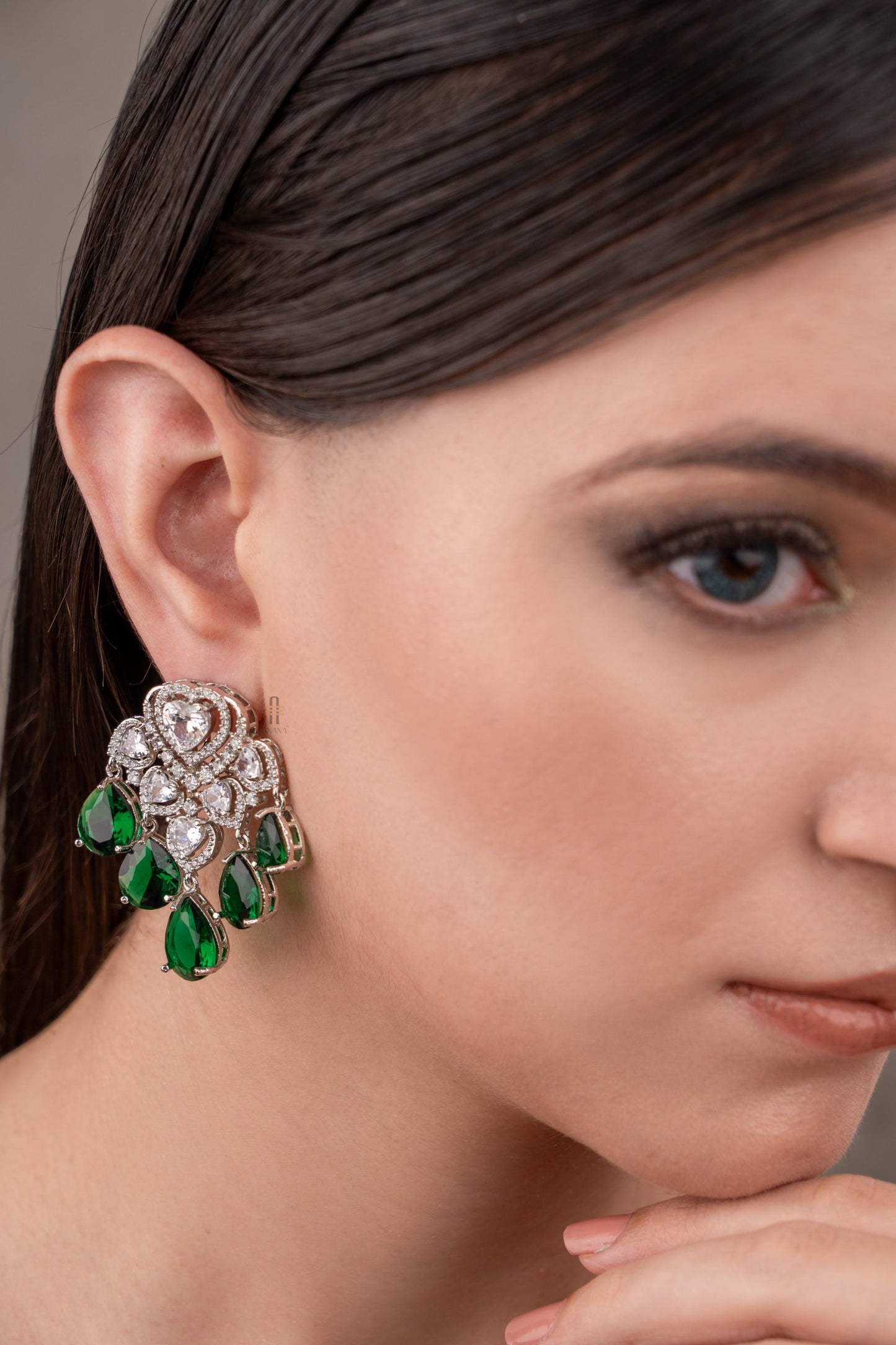 Layra Earrings