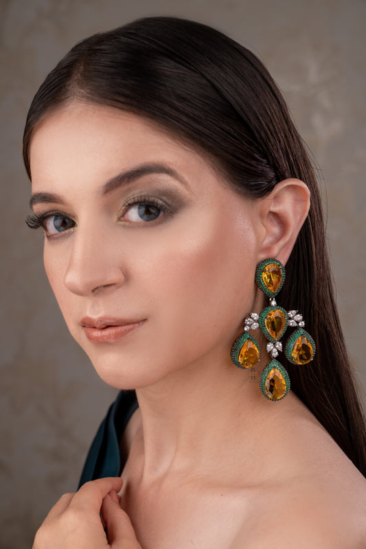 Ayla Danglers