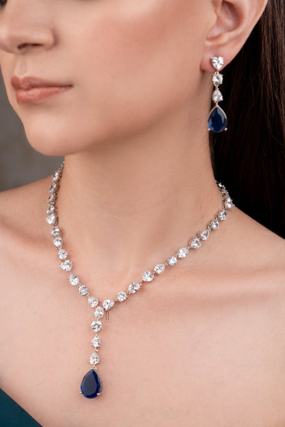 Nicole Necklace Set