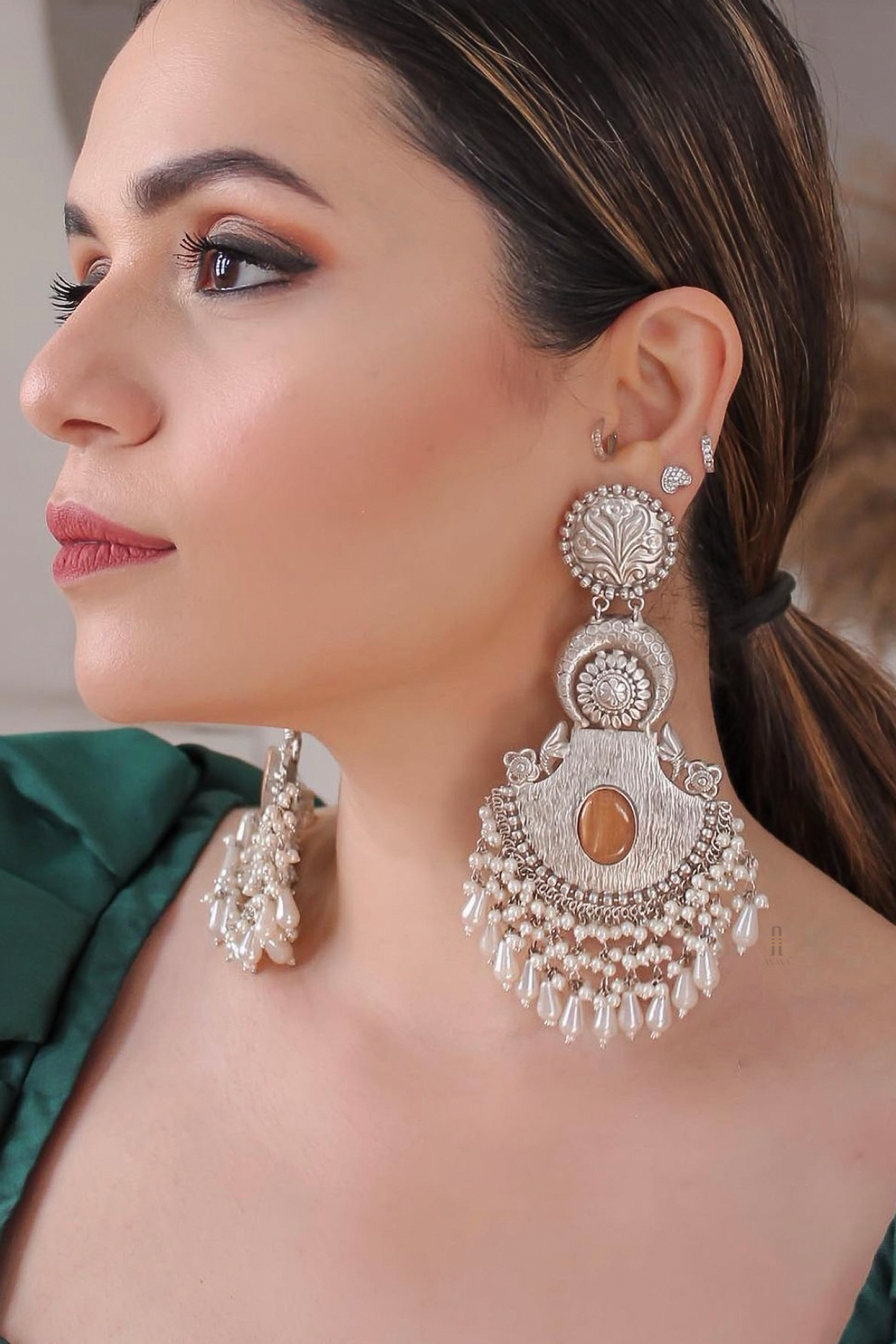 Druti Earrings - Anana