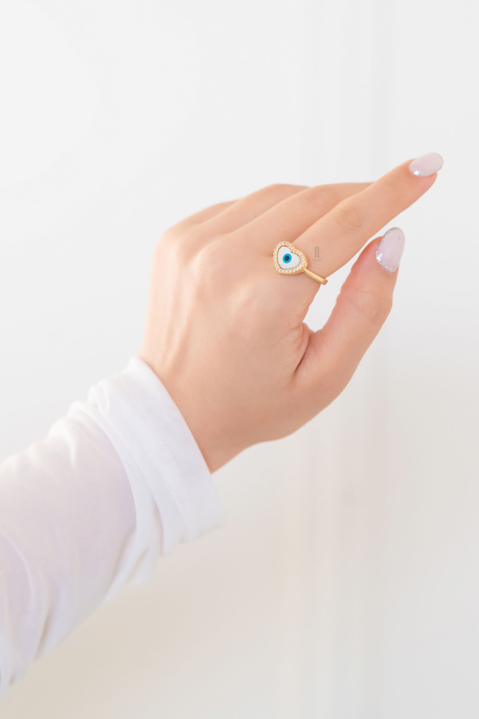 Elora Heart Evil Eye Ring - Anana