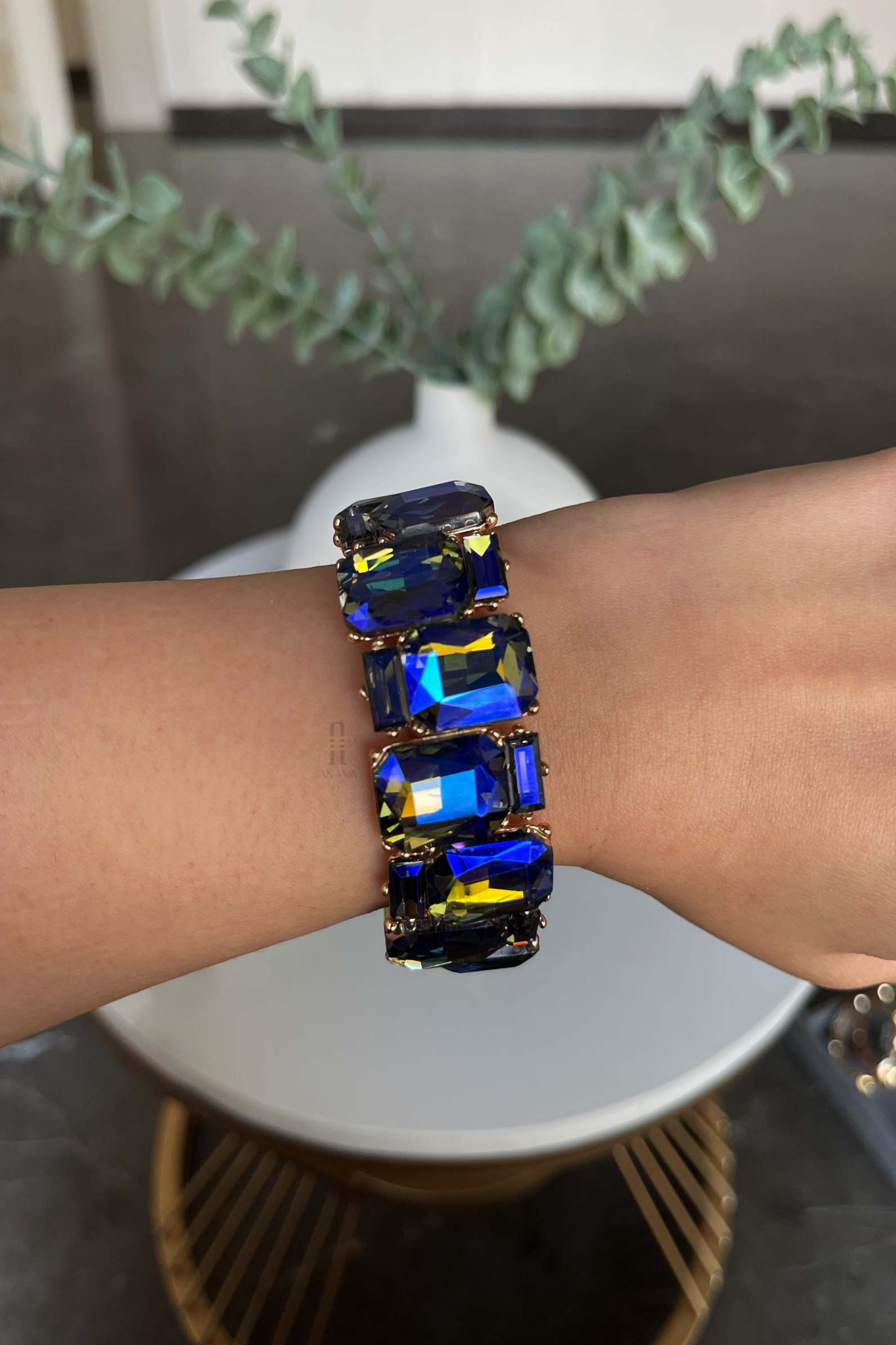 Genelia Bracelet - Anana