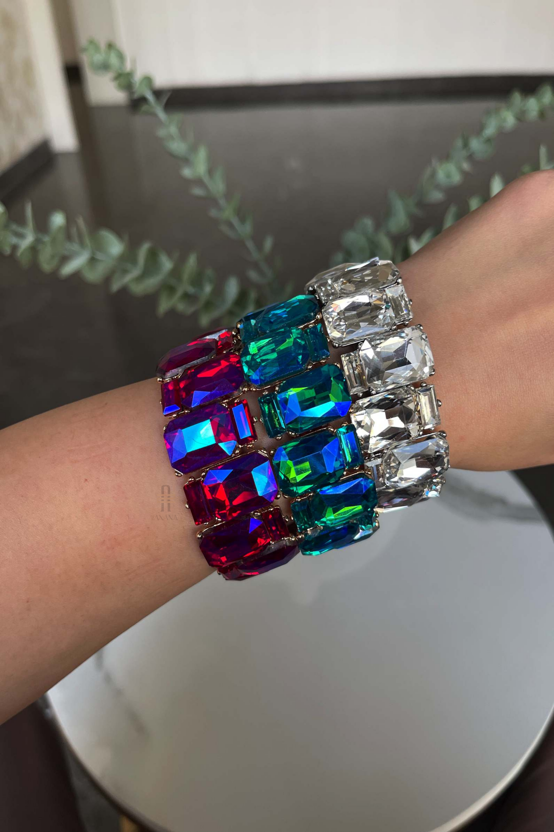 Genelia Bracelet - Anana