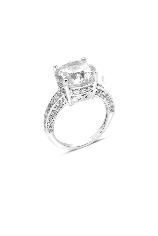 Jade 5 Carat Round Cut Solitaire Ring - Anana