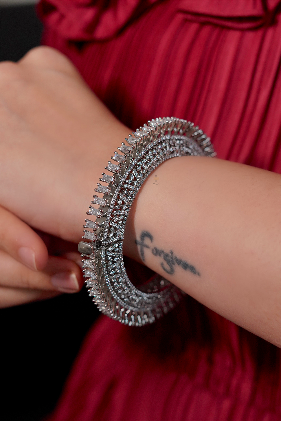 Kamla Openable Bangles - Anana
