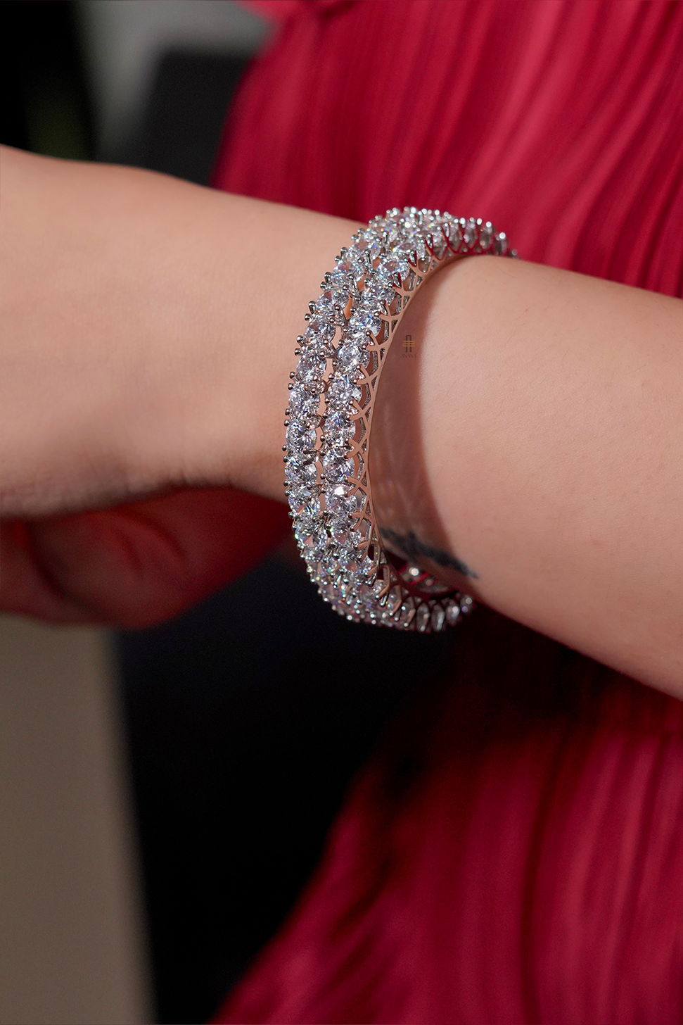 Maple 1 carat Solitaire Bangles - Anana