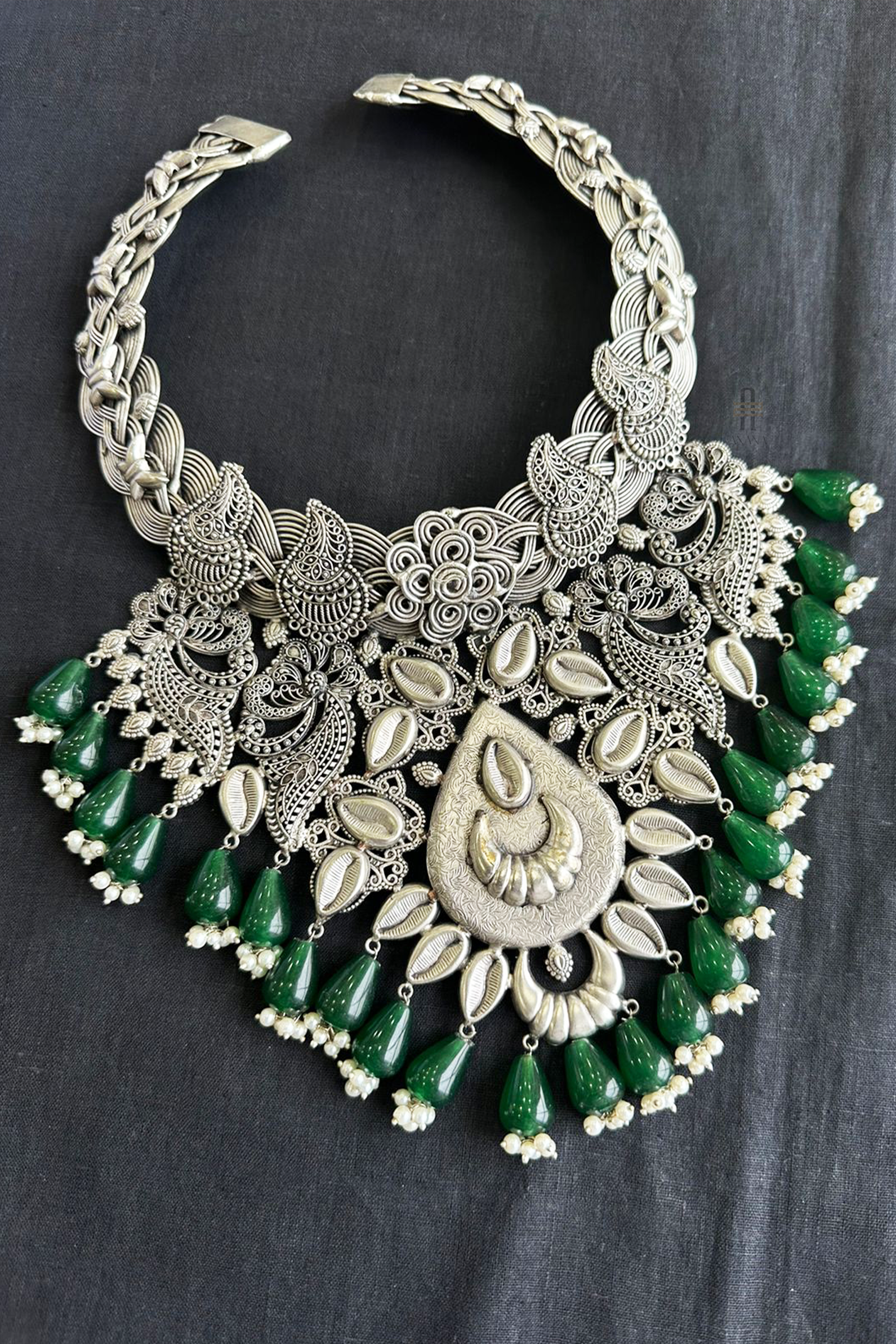 Raseela Neckpiece - Anana