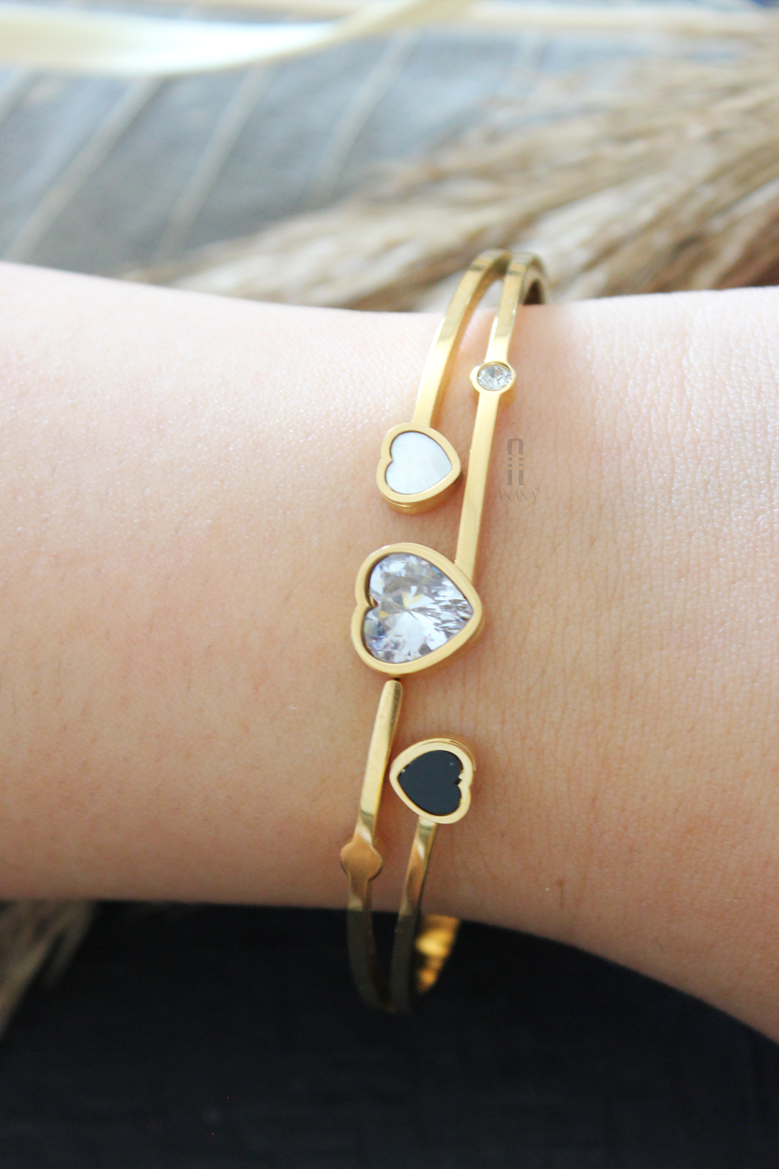 Rose Bracelet - Anana