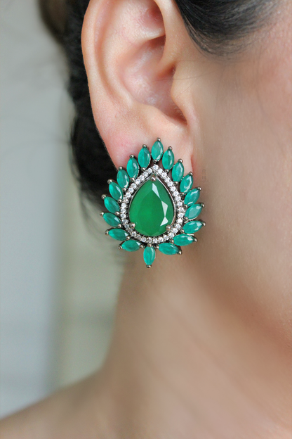 Sara Earrings - Anana