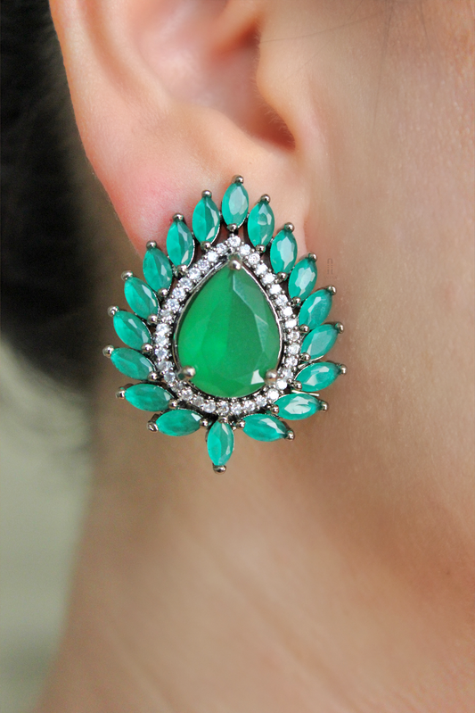 Sara Earrings - Anana