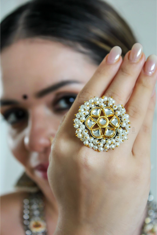 Shanaya Ring - Anana