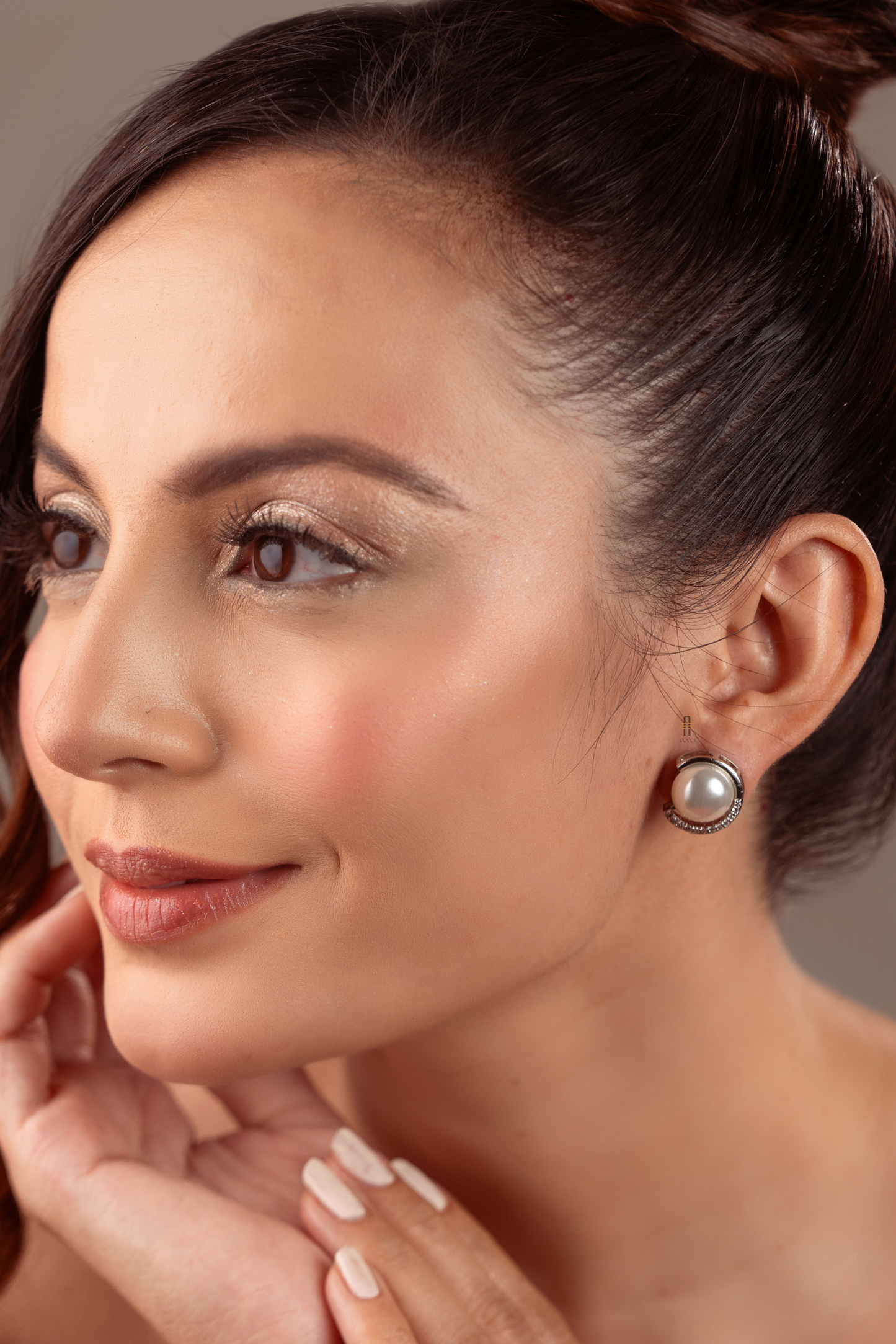 Tanishka Earrings