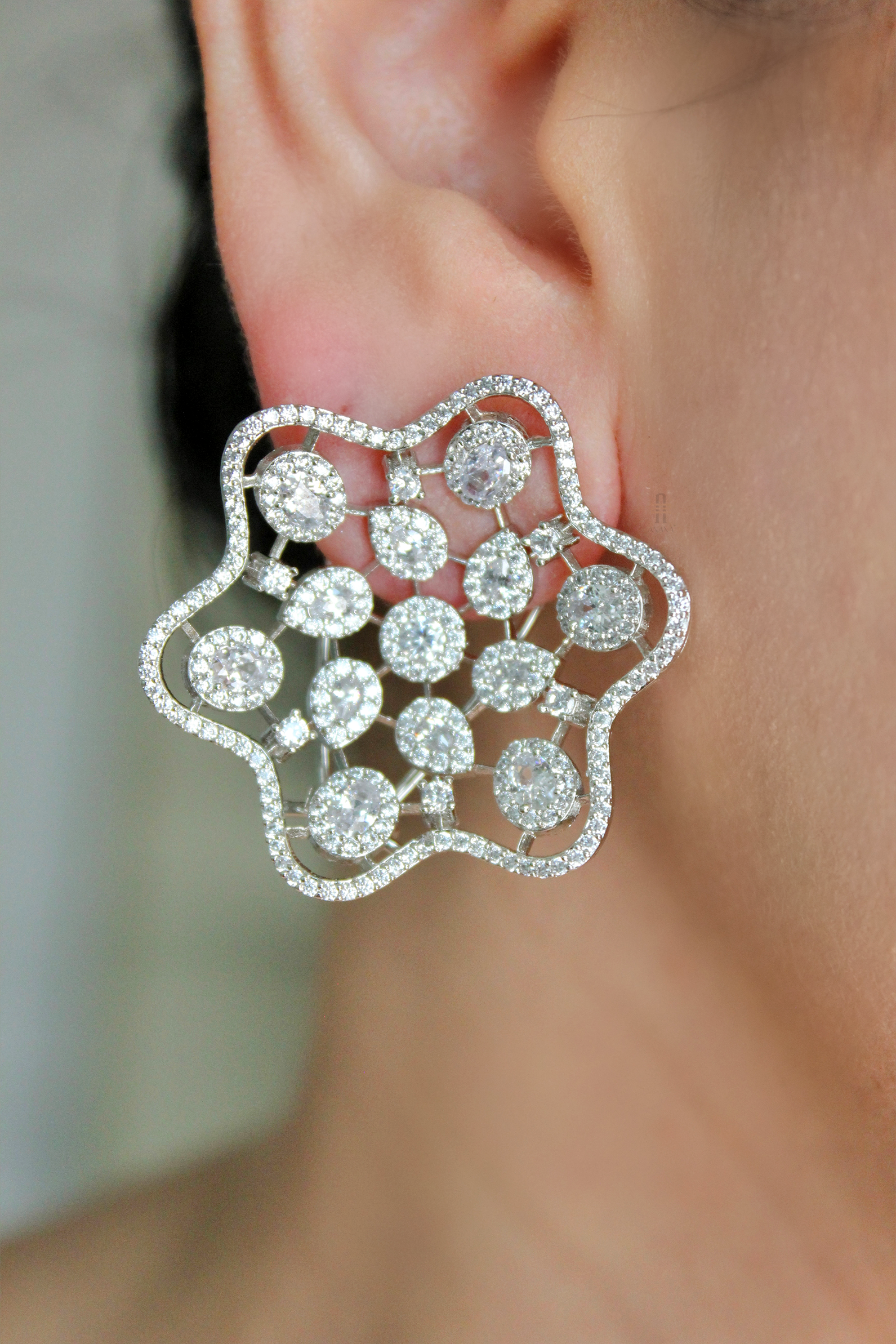 Tara Earrings - Anana