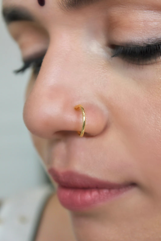 Zeal Nose Pin